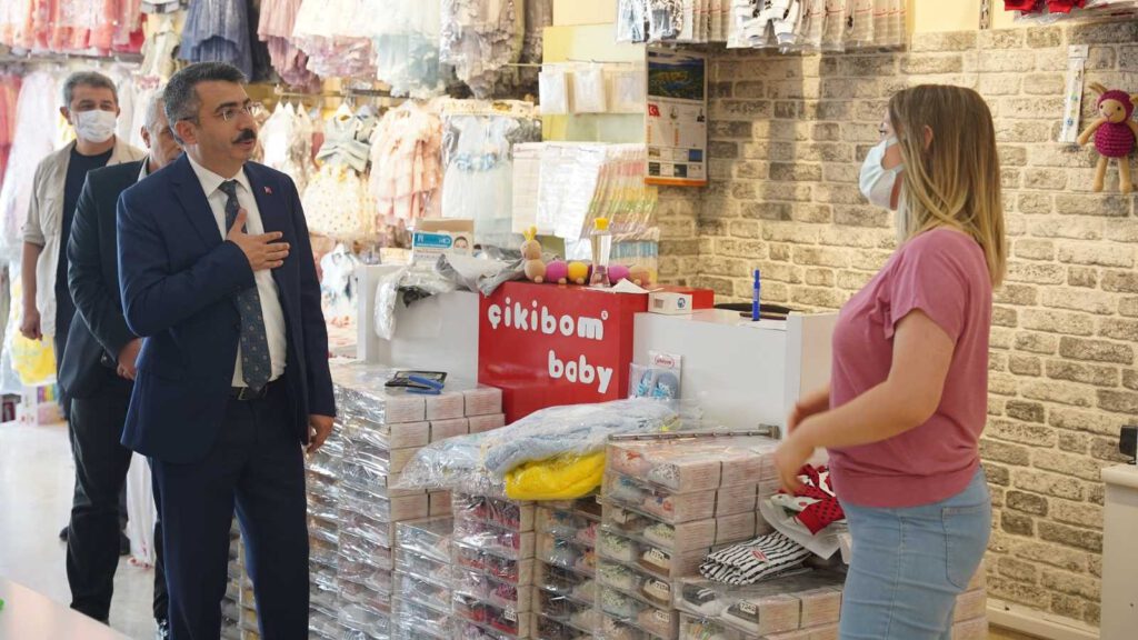 Vişne Caddesi esnafına tam destek