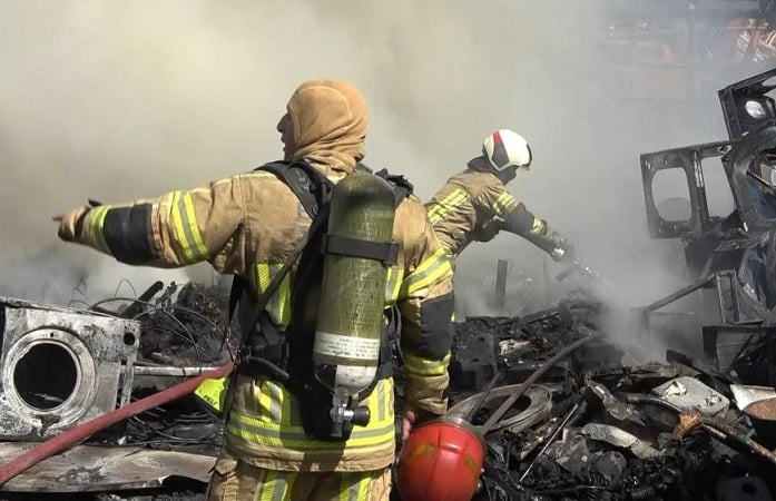 Bursa’da geri dönüşüm tesisinde yangın