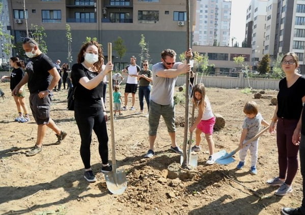 Nilüfer’in yeşiline yeşil kattılar