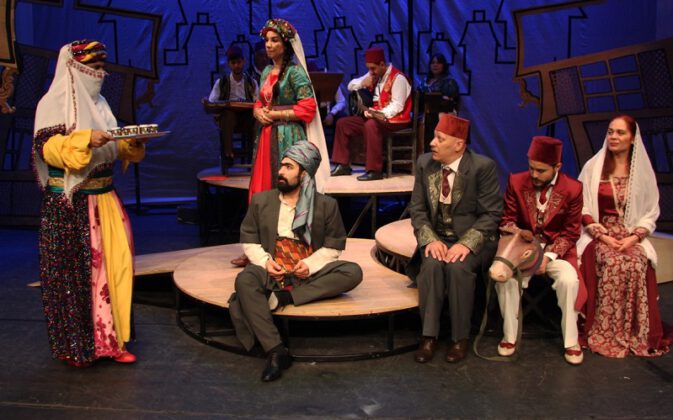 “Akide Şekeri” perde açıyor