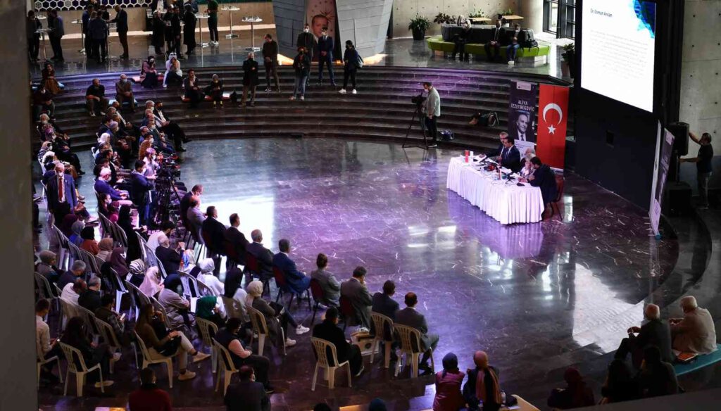 Bilge Kral’a Osmangazi vefası