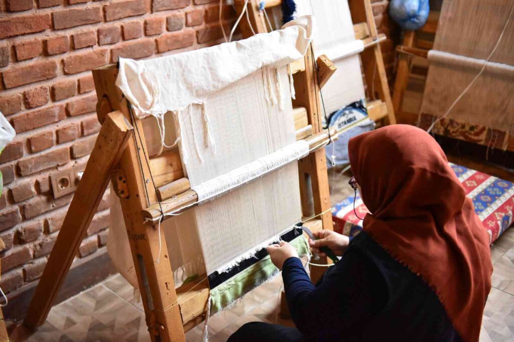 Bursa, ünlü ipeğiyle yeniden vitrine çıkıyor