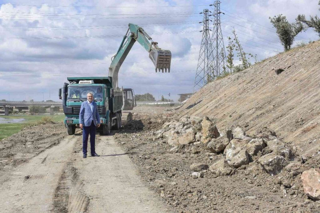 Canbolu Deresi ıslah ediliyor