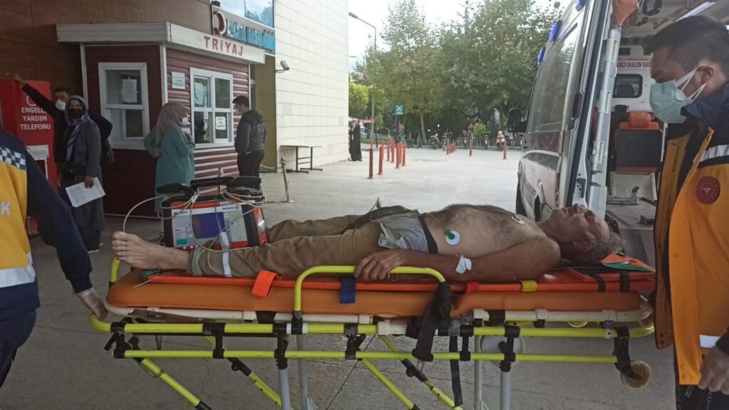 Elektrik akımına kapılan işçi yaralandı