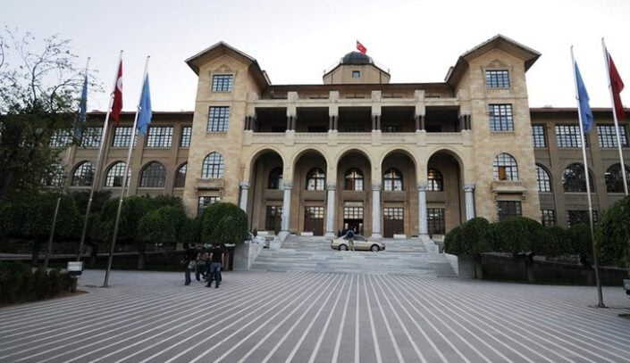 Gazi Üniversitesi 200 Sözleşmeli Personel alıyor