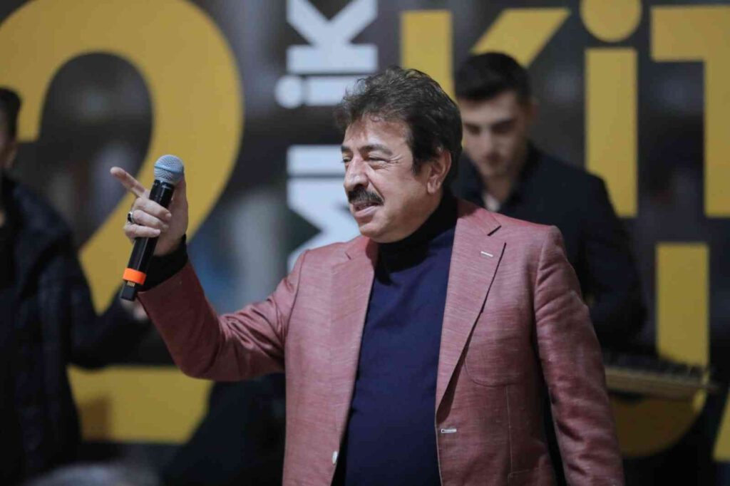 Gemlik Kitap Fuarı kitapseverleri ağırladı