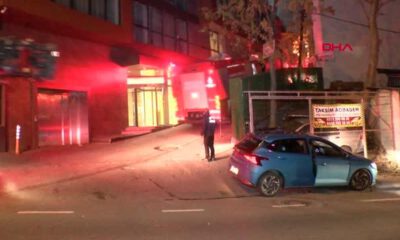 Metruk bina alev alev yandı