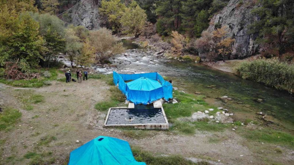 Manzaralı hamam sefası bedava