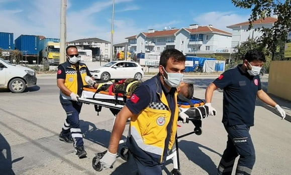 Yaralanan arkadaşını bırakıp kaçtı!