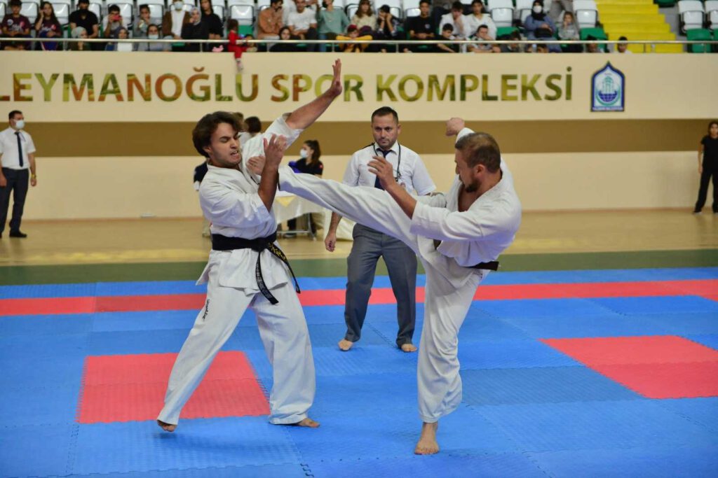 Yıldırım’da karate rüzgârı