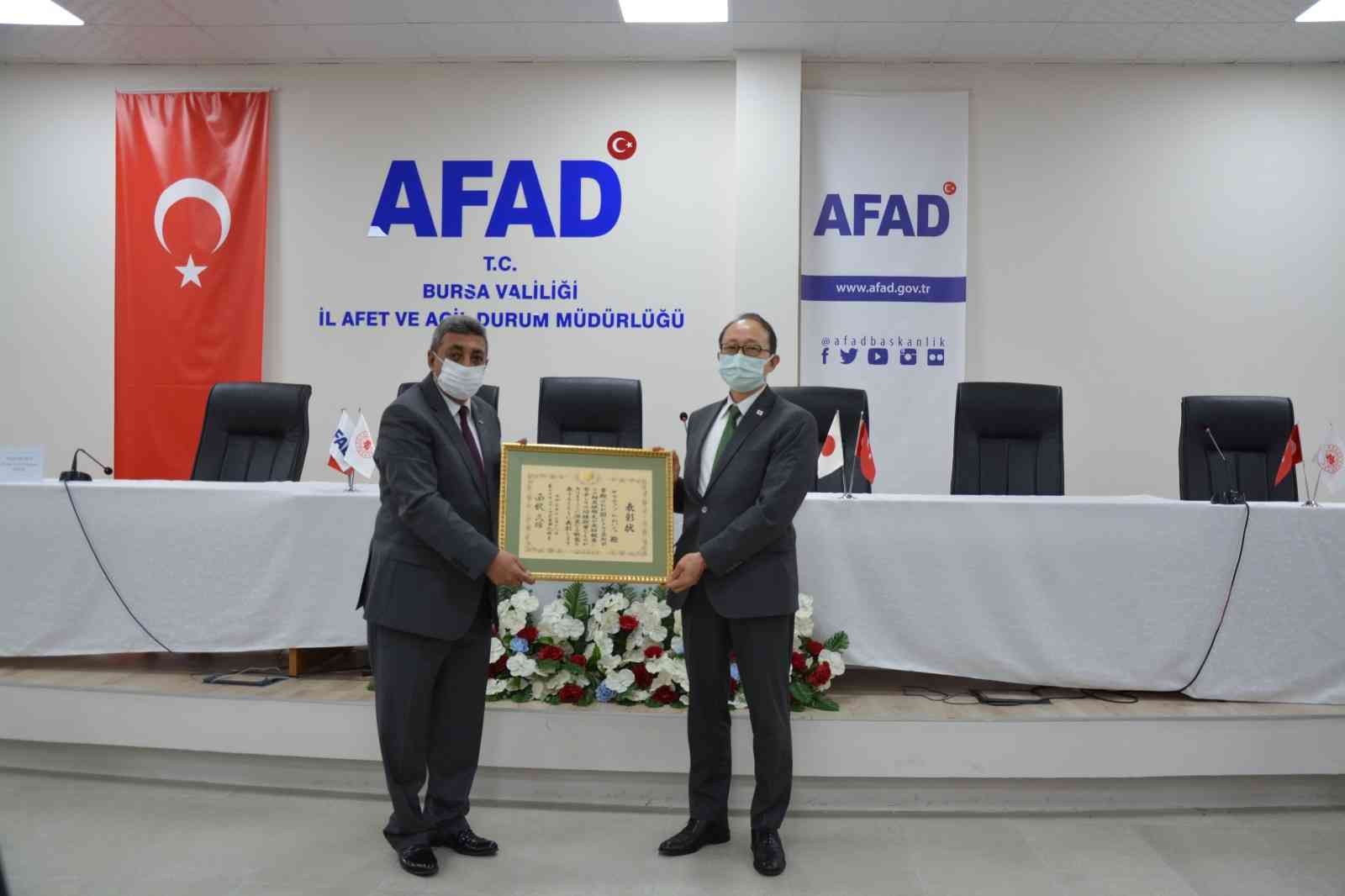 AFAD Müdürü Yalçın Mumcu’ya ödül