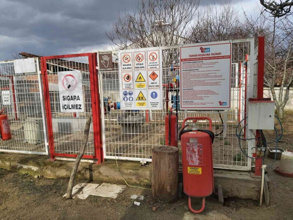 Akaryakıt istasyonlarında sıkı denetim