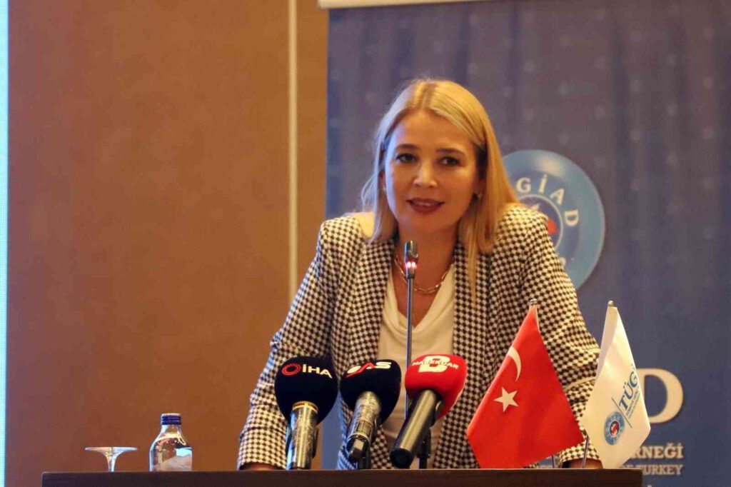 “Artık teknoloji üretmemiz gerekiyor”