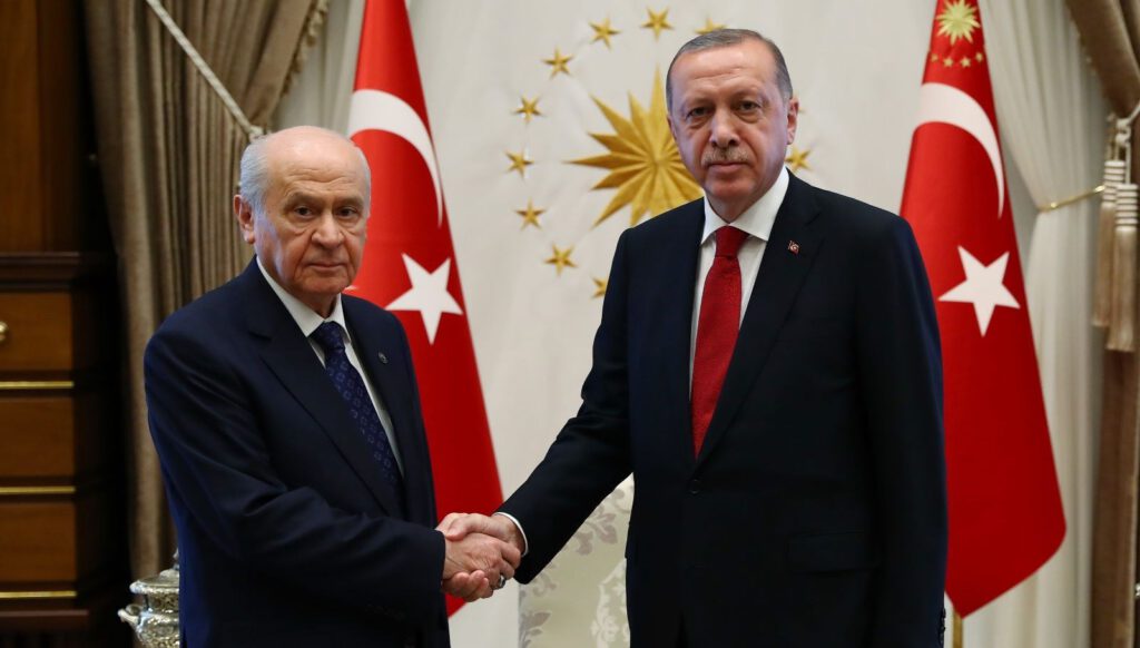 Bahçeli’den Erdoğan’a tebrik