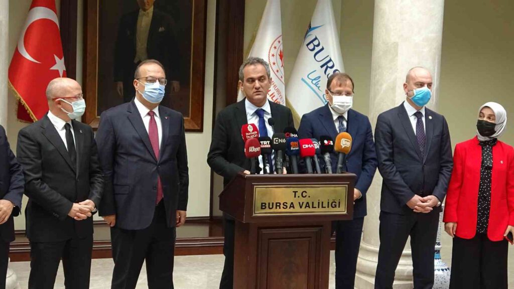 Bakan Özer’den 23 yeni okul müjdesi