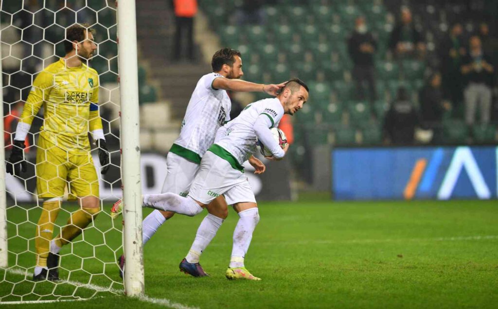 Bursaspor ile Galatasaray karşılaşacak
