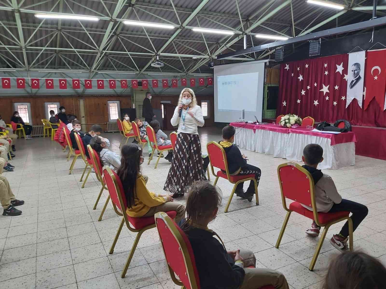 BUSKİ’den öğrencilere konferans