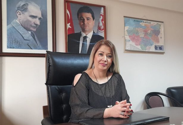 Demokratlar O’na Emanet!