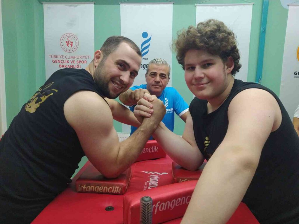 Dünyanın bileğini bükecekler