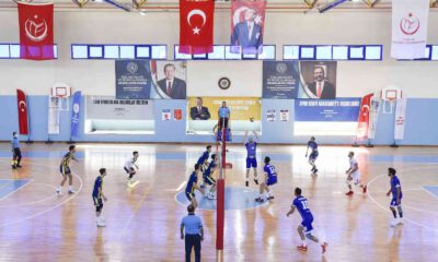 Filenin efelerinden muhteşem başlangıç