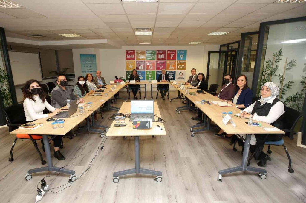 Sosyal girişimcilere destek artacak