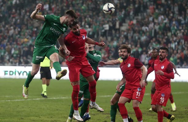 Timsah, 3’te 3 yaptı