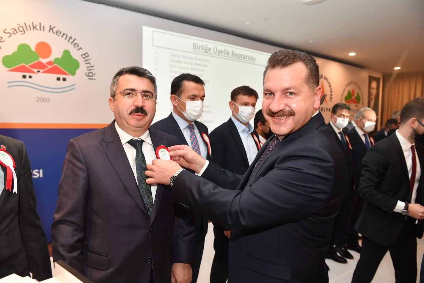 Yıldırım Belediyesi, üyeliğe kabul edildi