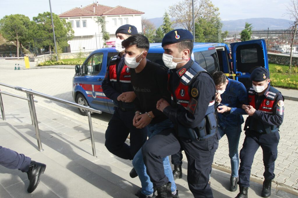 Orhangazi’deki cinayetin şüphelileri adliyede