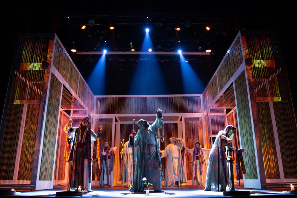 Kumdan Şehir izleyici ile buluştu