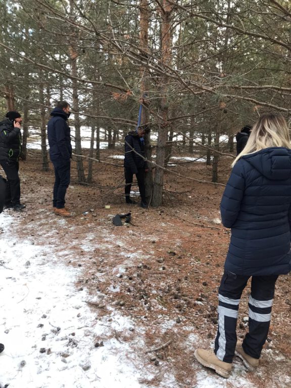 17 yaşındaki genç ormanda ağaca asılı halde bulundu