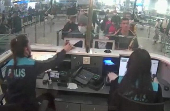 ABD’li diplomat suçüstü yakalandı