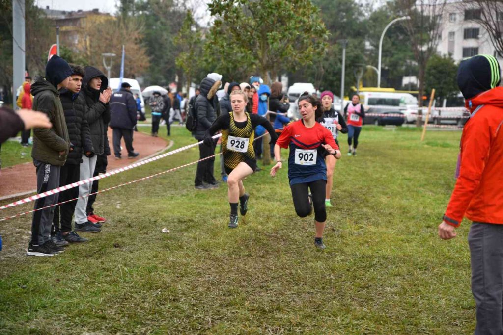 Bölgesel Kros Ligi’nde yarı final heyecanı