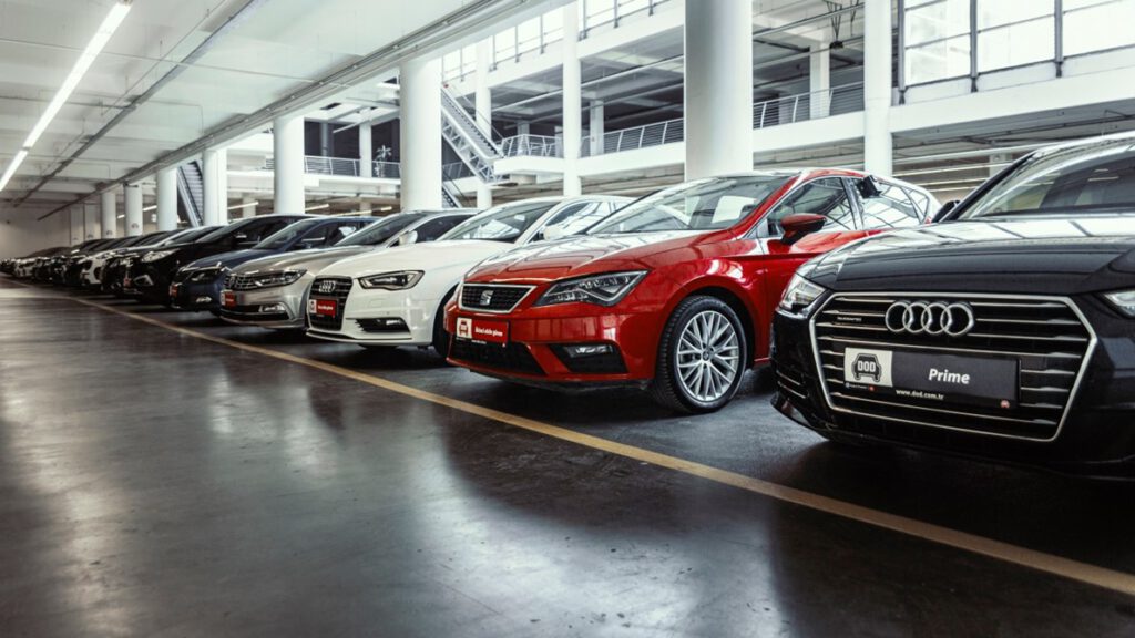 Otomobil sektörü paketten umutlu