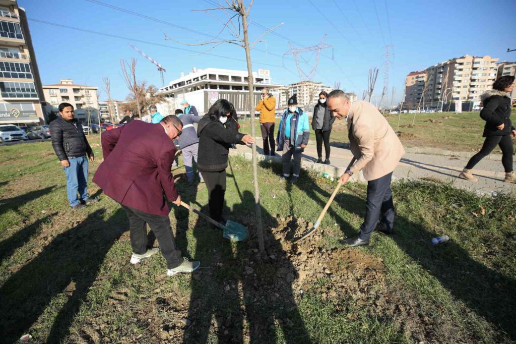 Nilüfer’e yeşil izler bıraktılar
