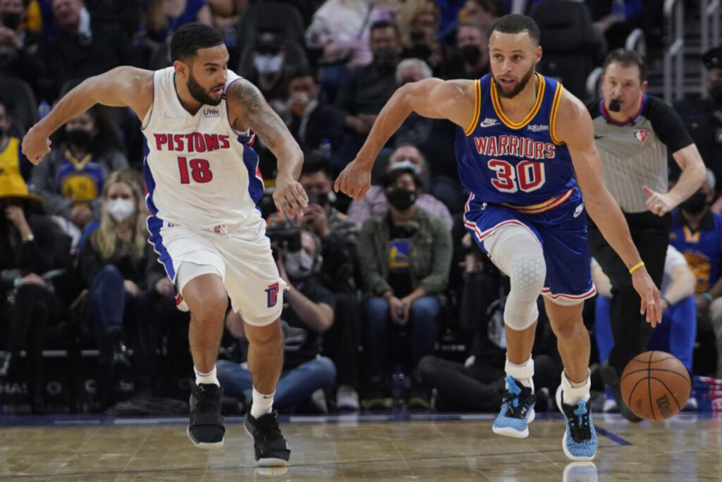 Golden State Warriors, Detroit’i mağlup etti