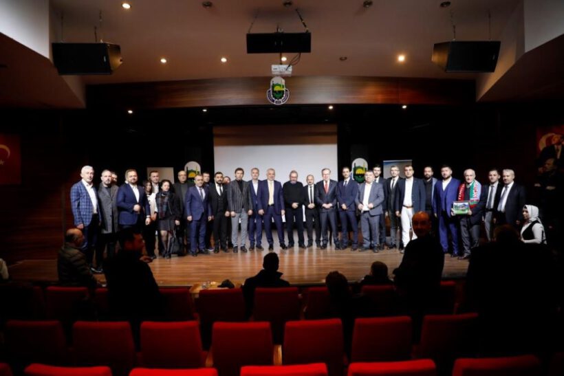 İnegöl’de ‘Mavi Vatan’ söyleşine yoğun ilgi