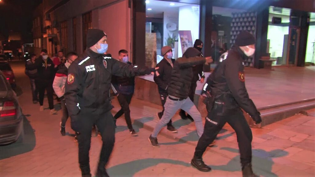 Kumar operasyonunda 20’si çocuk 100 kişi yakalandı