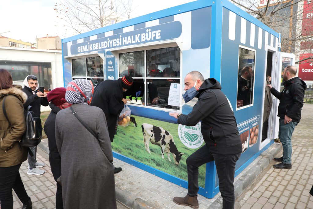 Gemlik’te bu ürünler indirimli satılıyor