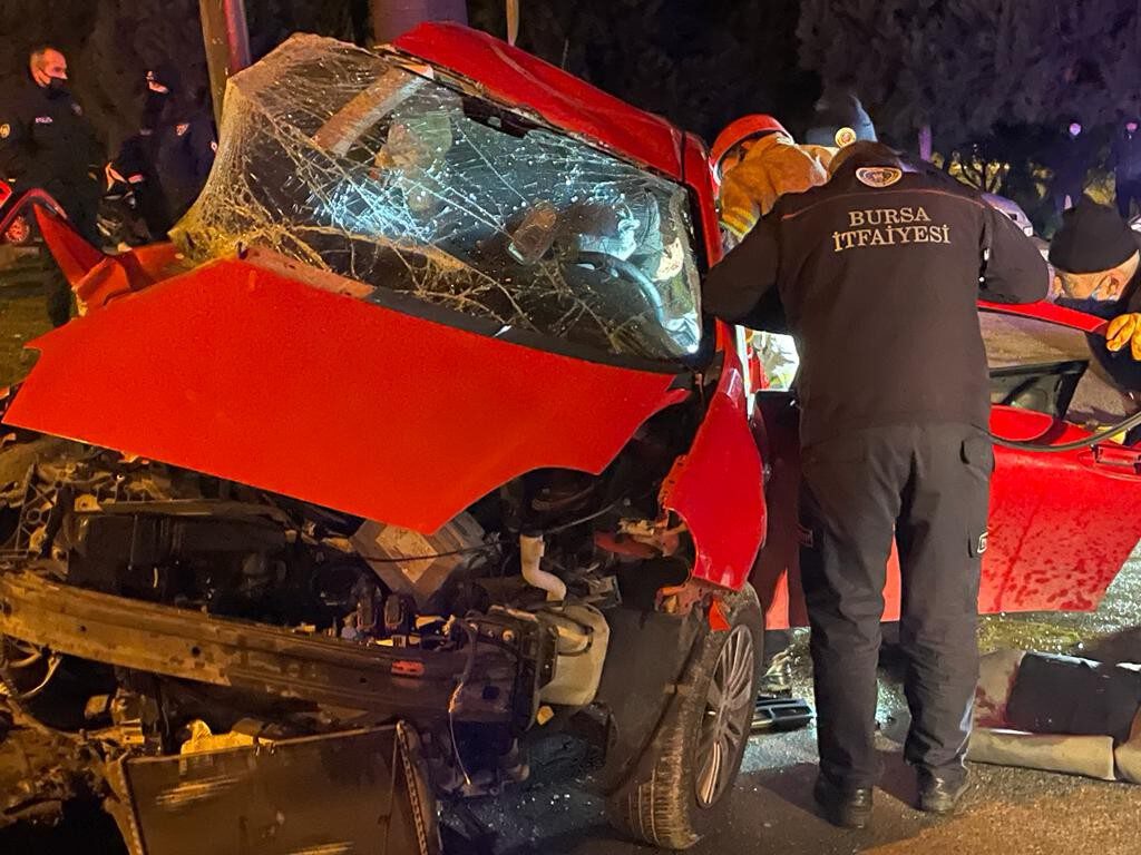 Bursa’da kırmızı ışık faciası: 3 ölü! İşte o anlar