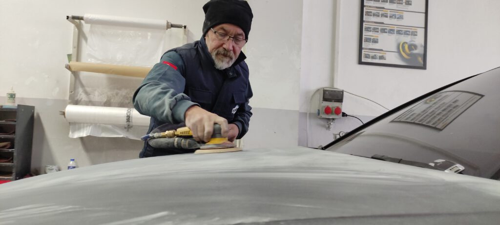 Kar kazaları artırdı, kaportacılarda yer kalmadı