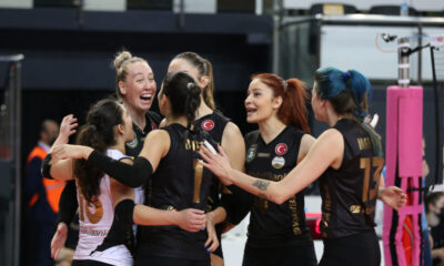 VakıfBank, Nilüfer Belediyespor’a set vermedi