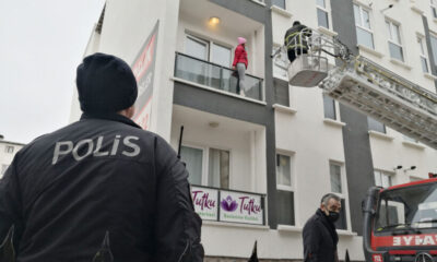 Sevgilisinin 2 hafta boyunca rezidansa kilitlediği kadın böyle kurtarıldı