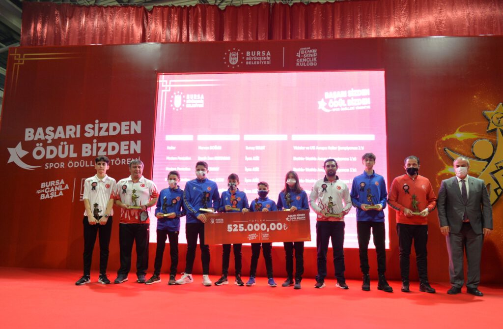 Sporun yıldızlarına ödül