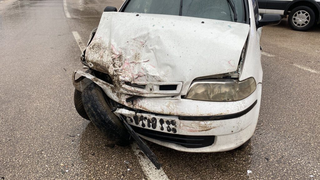 Bursa’da sağanak yağış kaza getirdi!