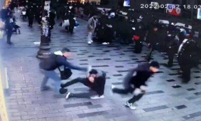 İstiklal’de parfümcü terörü: Turistin başında şişe parçaladılar