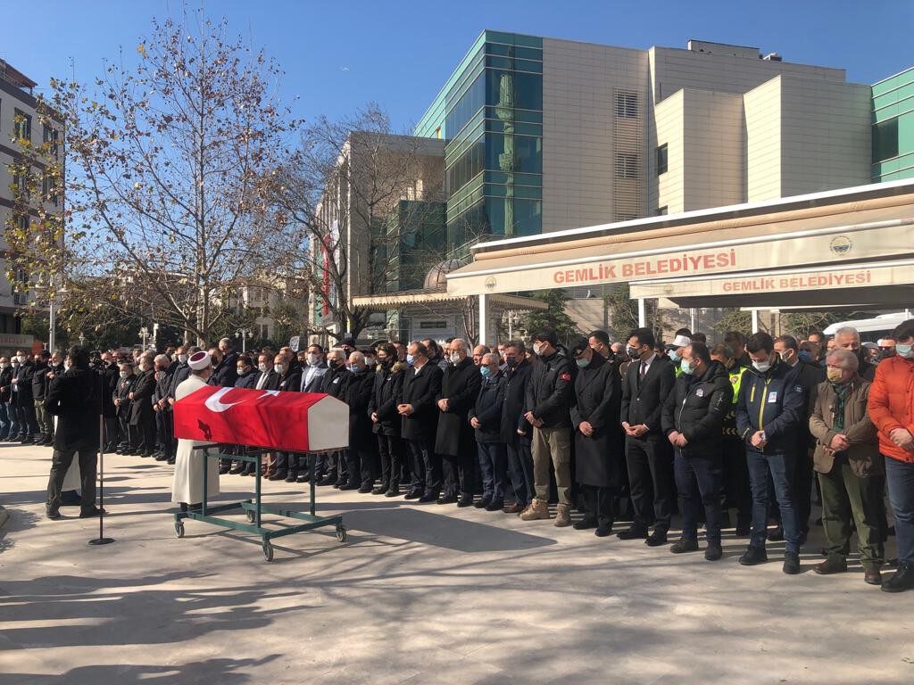 Bursa Emniyet Müdür Yardımcısı Akpınar Gemlik’te toprağa verildi