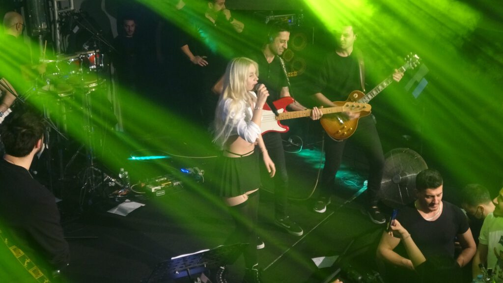 Uludağ’da Aleyna Tilki rüzgarı