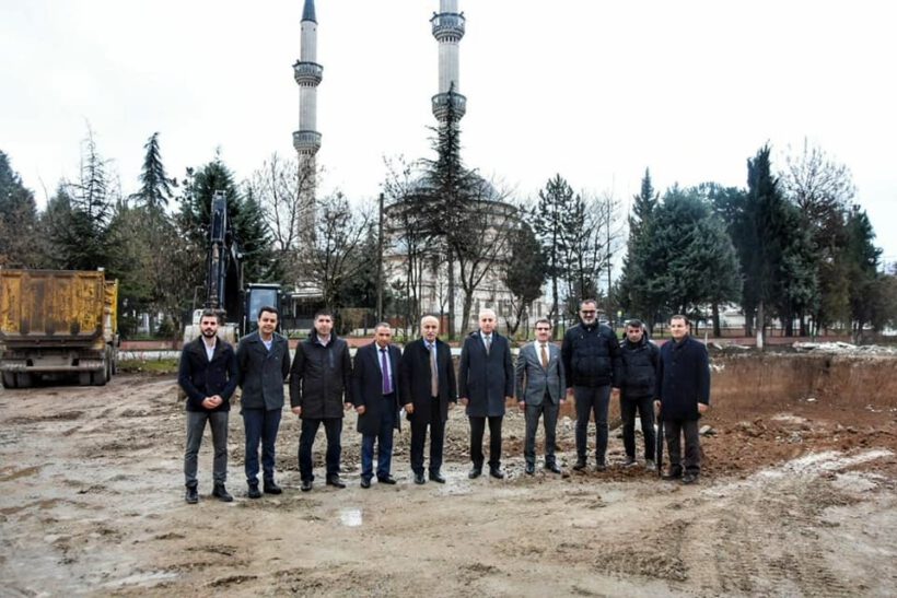 Yenişehir’e yapılacak yeni okulun inşaatı başladı