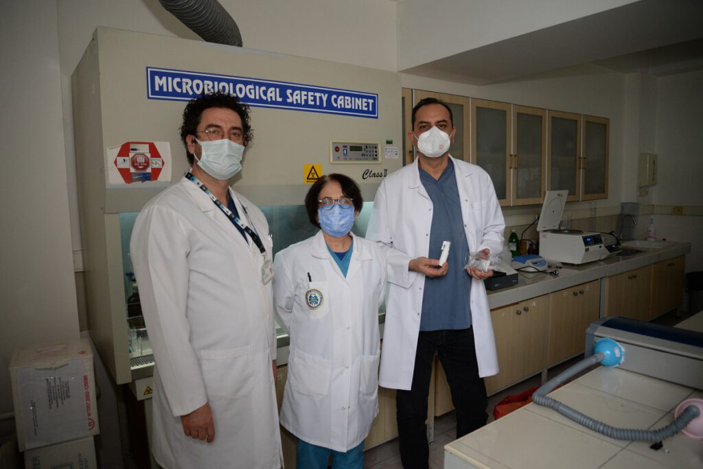 SARS CoV-2’yi 1 dakikada yok eden sprey zatürreyi de engelledi!