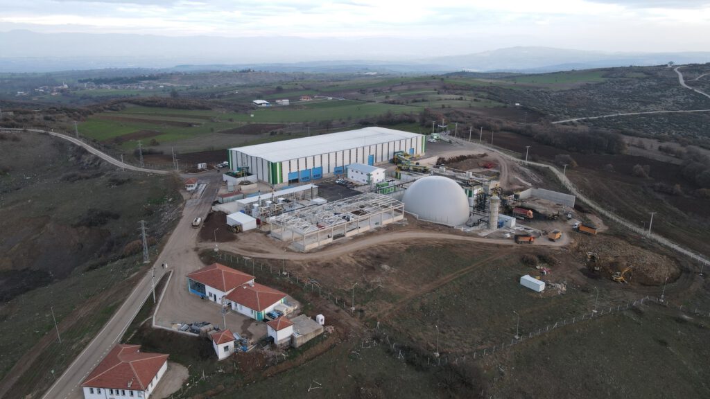 Bursa’da çöplükten 90 bin evin elektriği karşılanacak